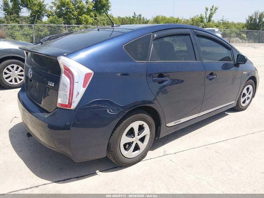 2013 Toyota Prius VIN JTDKN3DU9D0340682 IAAI salvage auction — NORMAL WEAR, Salvage Title, sold $25 on 2026-07-28 (photo 4)