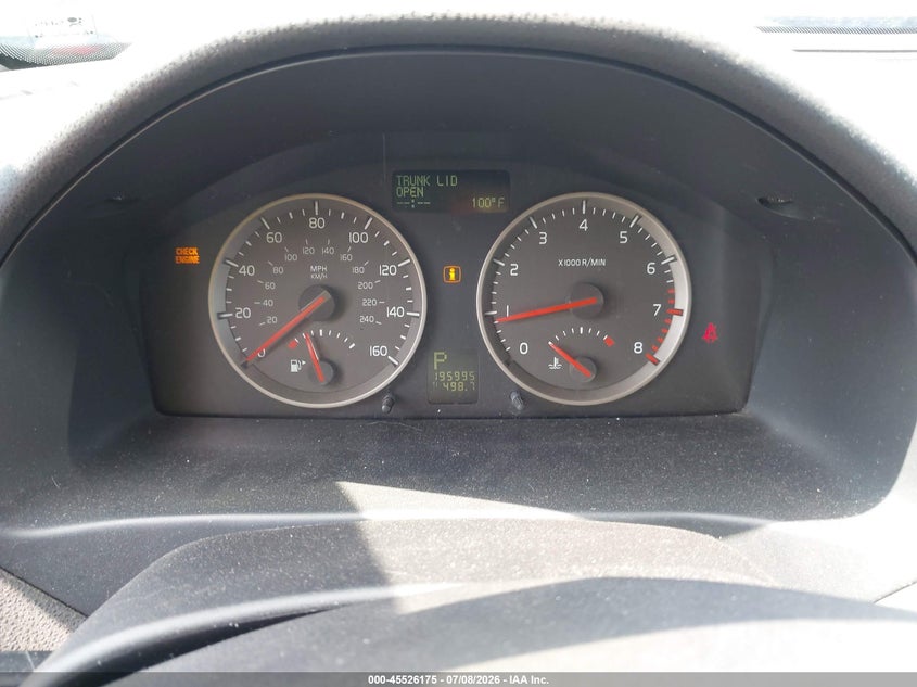 2007 Volvo S40 VIN YV1MS382572264410 IAAI salvage auction — FRONT END, Salvage (Ohio), sold $325 on 2026-08-05 (photo 7)