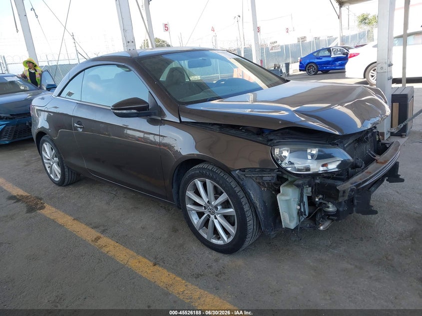 2012 Volkswagen Eos VIN WVWBW7AH5CV008851 IAAI salvage auction — FRONT END, Salvage Title, sold $725 on 2026-07-22 (photo 1)