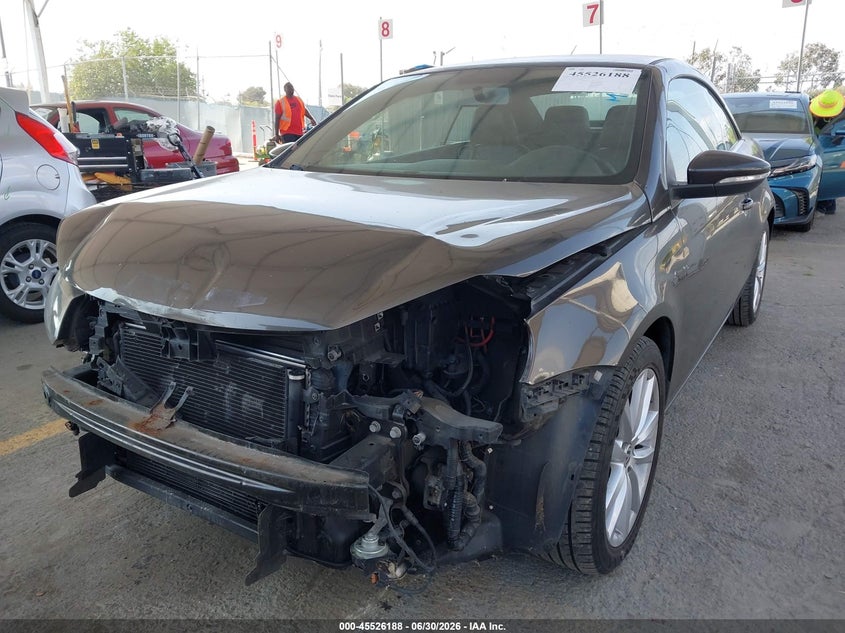 2012 Volkswagen Eos VIN WVWBW7AH5CV008851 IAAI salvage auction — FRONT END, Salvage Title, sold $725 on 2026-07-22 (photo 6)