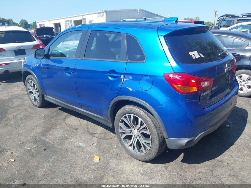 2017 Mitsubishi Outlander VIN JA4AP3AU3HZ010249 IAAI salvage auction — STORM DAMAGE, Salvage (North Carolina), sold $2,075 on 2026-07-30 (photo 3)