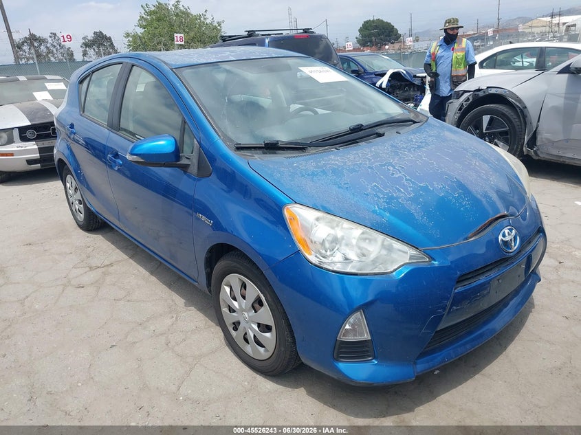 2013 Toyota Prius c VIN JTDKDTB35D1555435 IAAI salvage auction — UNKNOWN, Salvage Title - Dealer (California), sold $2,200 on 2026-07-22 (photo 1)