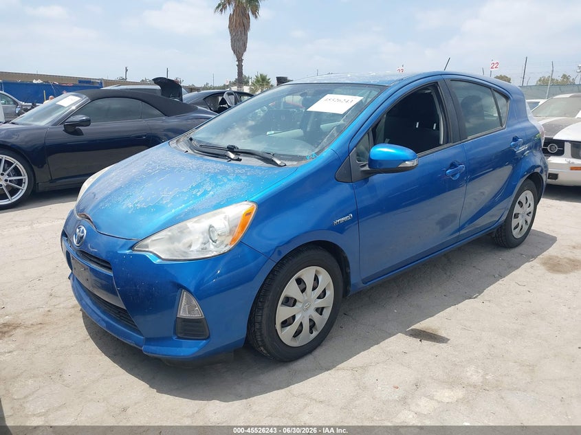 2013 Toyota Prius c VIN JTDKDTB35D1555435 IAAI salvage auction — UNKNOWN, Salvage Title - Dealer (California), sold $2,200 on 2026-07-22 (photo 2)