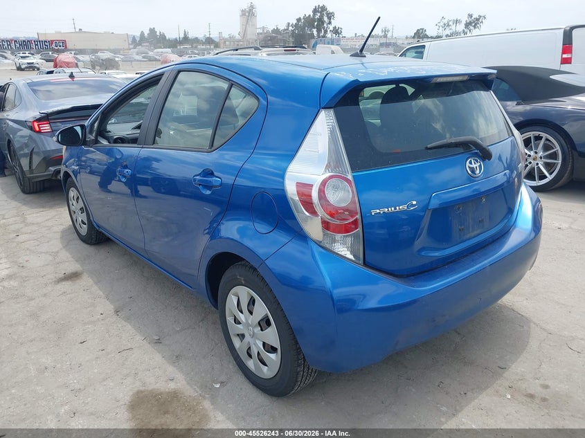 2013 Toyota Prius c VIN JTDKDTB35D1555435 IAAI salvage auction — UNKNOWN, Salvage Title - Dealer (California), sold $2,200 on 2026-07-22 (photo 3)