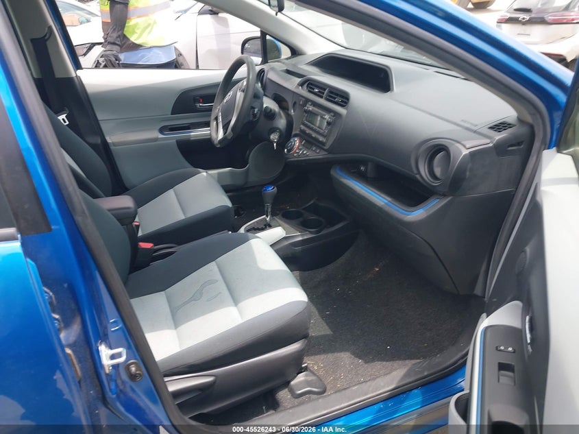 2013 Toyota Prius c VIN JTDKDTB35D1555435 IAAI salvage auction — UNKNOWN, Salvage Title - Dealer (California), sold $2,200 on 2026-07-22 (photo 5)