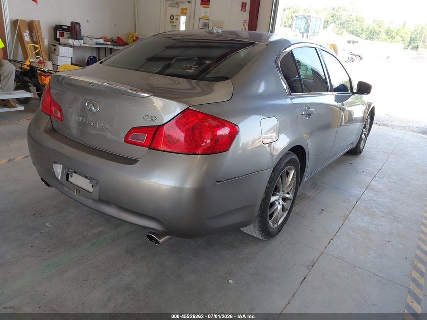 2009 Infiniti G37 VIN JNKCV61E49M302486 IAAI salvage auction — NORMAL WEAR, Clear (Virginia), sold $975 on 2026-07-24 (photo 4)