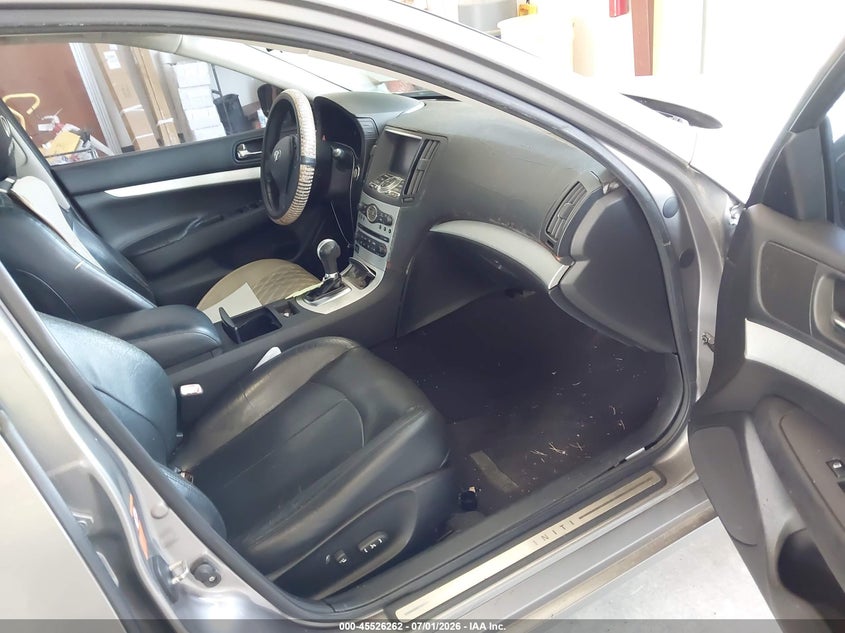 2009 Infiniti G37 VIN JNKCV61E49M302486 IAAI salvage auction — NORMAL WEAR, Clear (Virginia), sold $975 on 2026-07-24 (photo 5)