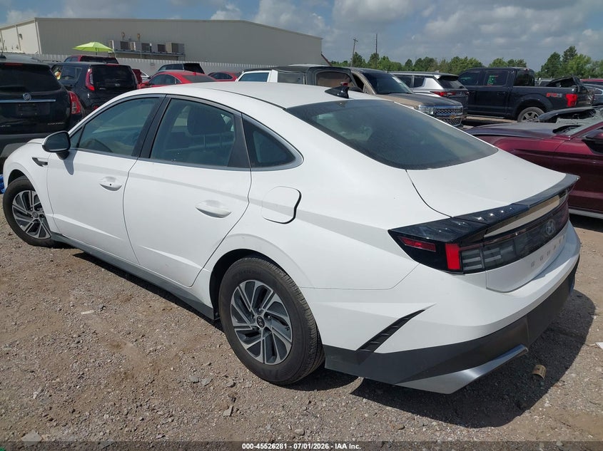 2026 Hyundai Sonata VIN KMHL24JJ2TA138901 IAAI salvage auction — WATER/FLOOD, Rebuildable (Florida), sold $7,650 on 2026-07-16 (photo 3)