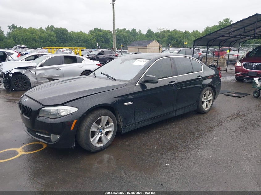 2013 BMW 5er VIN WBAXH5C55DDW12671 IAAI salvage auction — RIGHT FRONT, Salvage (Connecticut), sold $1,400 on 2026-07-23 (photo 2)