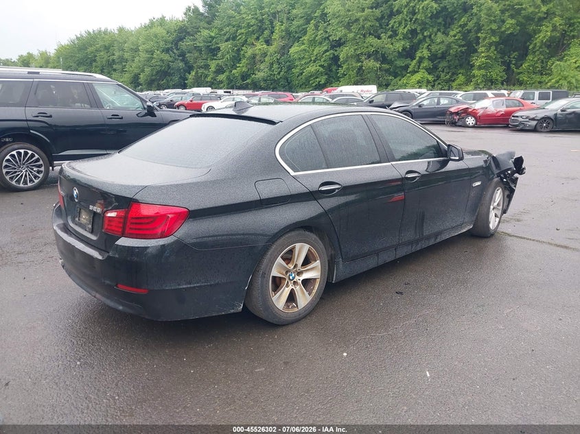 2013 BMW 5er VIN WBAXH5C55DDW12671 IAAI salvage auction — RIGHT FRONT, Salvage (Connecticut), sold $1,400 on 2026-07-23 (photo 4)
