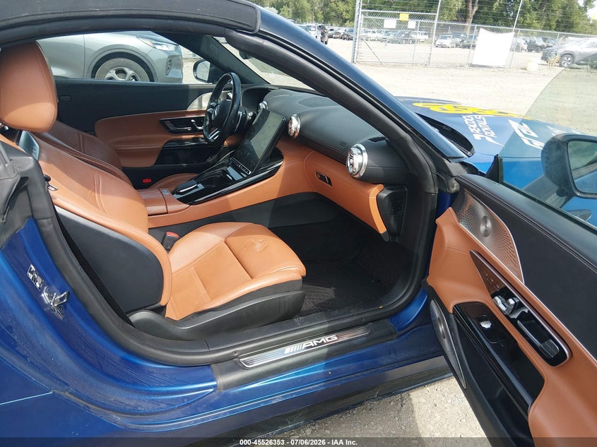 2022 Mercedes-benz VIN W1KVK8BB5NF008781 IAAI salvage auction — FRONT END, Wait Title, sold $43,500 on 2026-08-28 (photo 5)