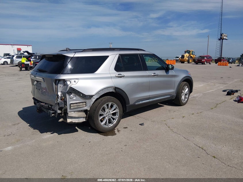 2021 Ford Explorer VIN 1FMSK8DH7MGA50226 IAAI salvage auction — REAR END, Salvage (Missouri), sold $7,900 on 2026-07-30 (photo 4)