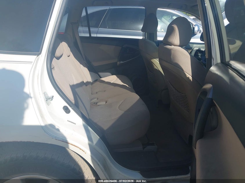 2006 Toyota Rav4 VIN JTMZK31V265002244 IAAI salvage auction — NORMAL WEAR, Clear (Tennessee), sold $675 on 2026-07-29 (photo 8)