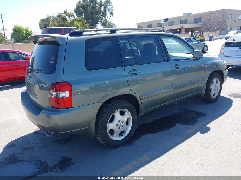 2006 Toyota Highlander VIN JTEEP21A860159955 IAAI salvage auction — NORMAL WEAR, Clear-Dealer Only (Kentucky), sold $750 on 2026-07-29 (photo 4)