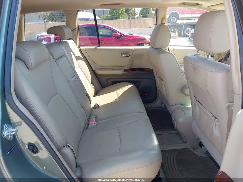 2006 Toyota Highlander VIN JTEEP21A860159955 IAAI salvage auction — NORMAL WEAR, Clear-Dealer Only (Kentucky), sold $750 on 2026-07-29 (photo 8)