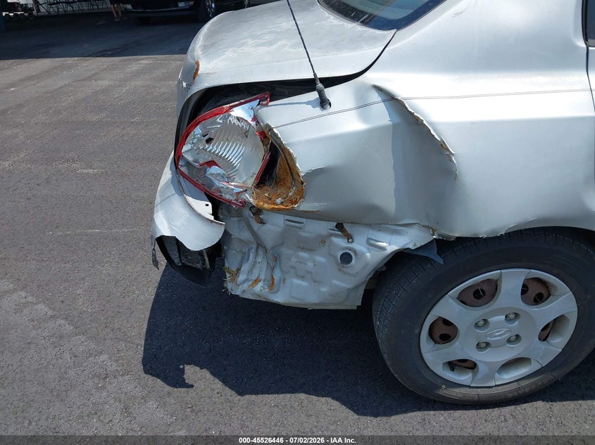 2003 Hyundai Elantra VIN KMHDN45D03U621706 IAAI salvage auction — BIOHAZARD/CHEMICAL, Salvage (Idaho), sold $25 on 2026-07-28 (photo 6)