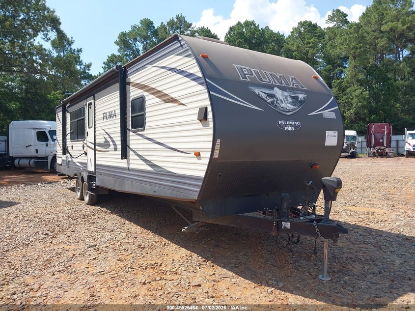 2017 Puma VIN 4X4TPUH20HP064882 IAAI salvage auction — RIGHT SIDE, Salvage Title, sold $575 on 2026-07-30 (photo 1)