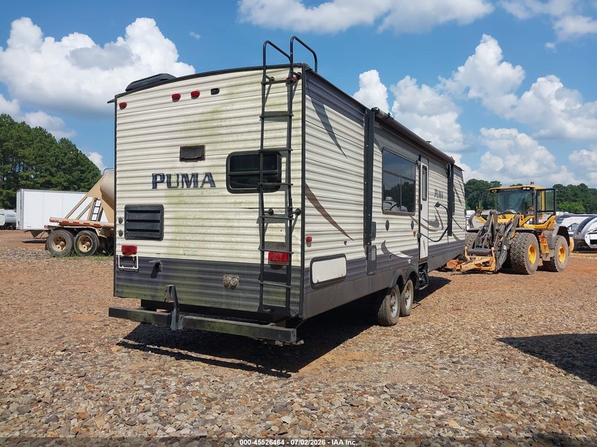 2017 Puma VIN 4X4TPUH20HP064882 IAAI salvage auction — RIGHT SIDE, Salvage Title, sold $575 on 2026-07-30 (photo 4)