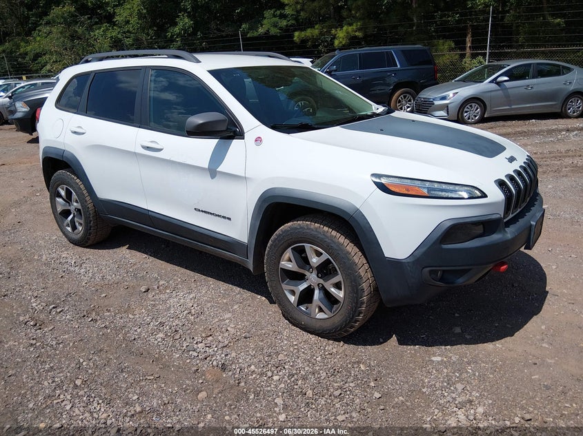2017 Jeep Cherokee VIN 1C4PJMBBXHD239903 — IAAI salvage auction photo