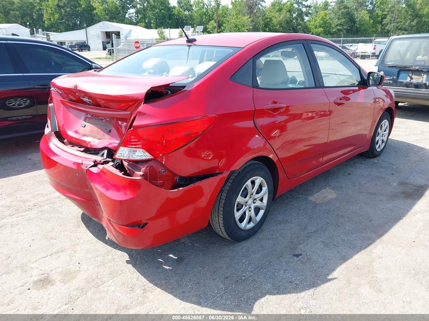 2014 Hyundai Accent VIN KMHCT4AE1EU755806 IAAI salvage auction — REAR END, Salvage Title, sold $1,250 on 2026-07-31 (photo 4)