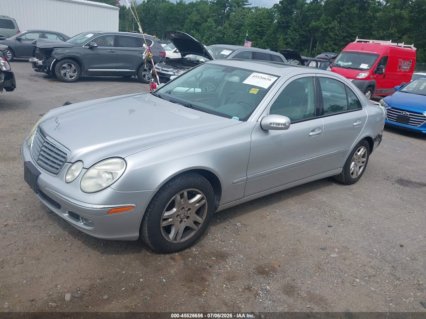 2006 Mercedes-benz E-class VIN WDBUF87J96X180591 IAAI salvage auction — REAR END, Clear (Massachusetts), sold $825 on 2026-07-17 (photo 2)