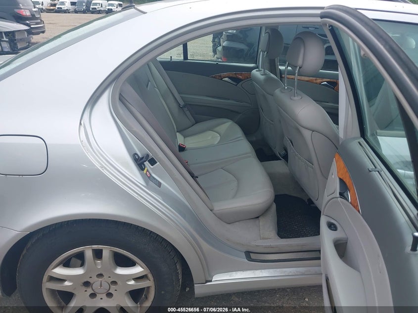 2006 Mercedes-benz E-class VIN WDBUF87J96X180591 IAAI salvage auction — REAR END, Clear (Massachusetts), sold $825 on 2026-07-17 (photo 8)