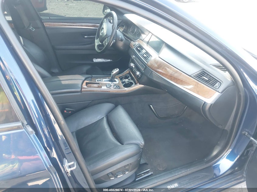 2012 BMW 5er VIN WBAFU7C58CDU58331 IAAI salvage auction — LEFT FRONT, Salvage (Pennsylvania), sold $850 on 2026-07-24 (photo 5)