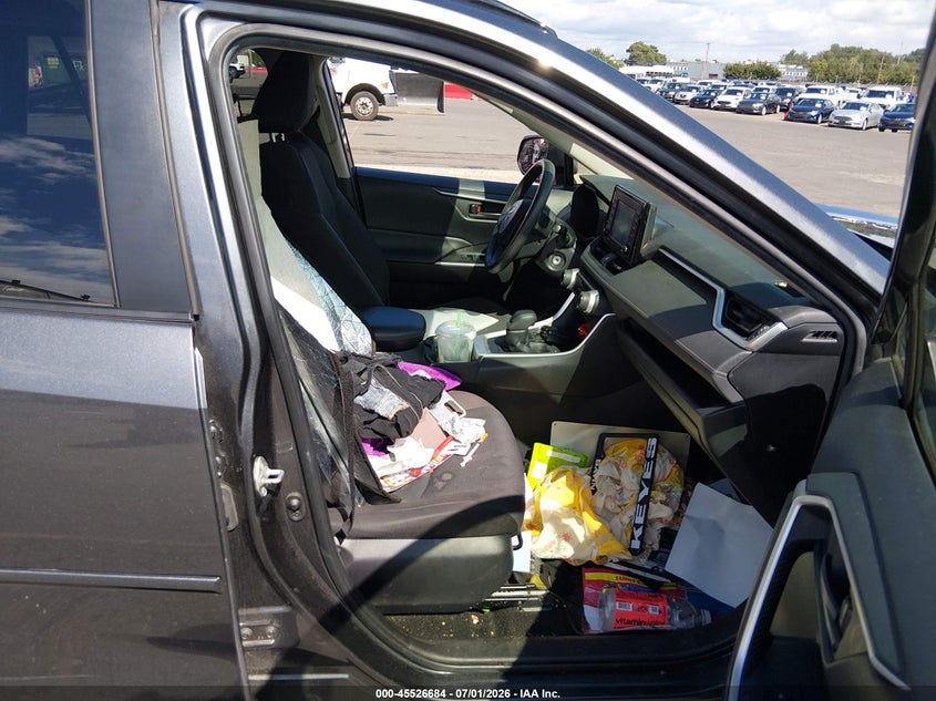 2020 Toyota Rav 4 VIN JTMM6RFV8LD003927 IAAI salvage auction — BIOHAZARD/CHEMICAL, Salvage Title, sold $11,200 on 2026-07-12 (photo 5)