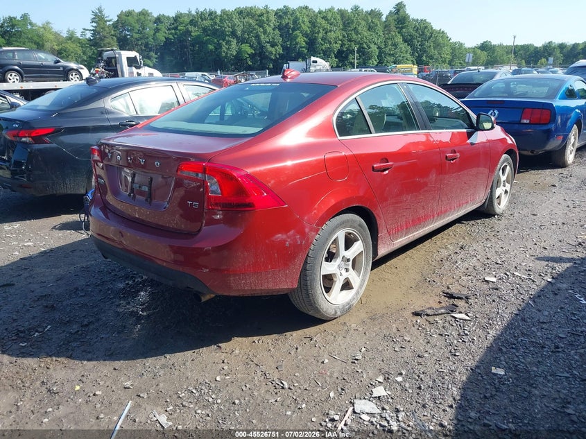 2012 Volvo S60 VIN YV1622FS7C2107851 IAAI salvage auction — NORMAL WEAR, Clear (New York), sold $300 on 2026-07-17 (photo 4)