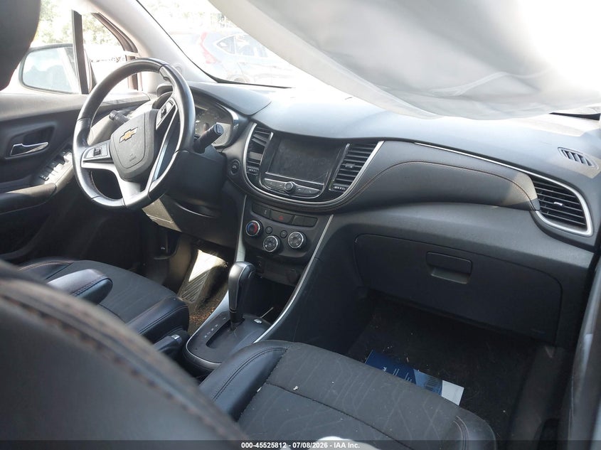 2020 Chevrolet Trax VIN KL7CJLSB4LB070083 IAAI salvage auction — RIGHT REAR, Salvage Title, sold $2,200 on 2026-07-30 (photo 5)
