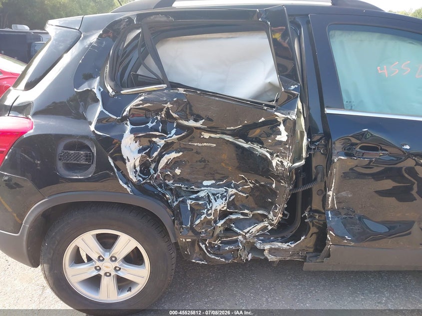2020 Chevrolet Trax VIN KL7CJLSB4LB070083 IAAI salvage auction — RIGHT REAR, Salvage Title, sold $2,200 on 2026-07-30 (photo 6)