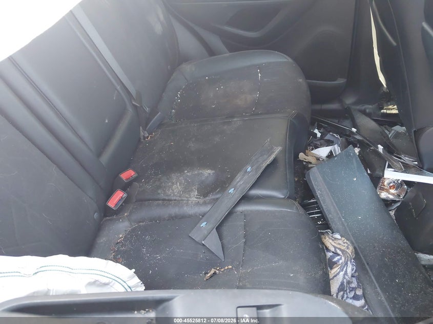 2020 Chevrolet Trax VIN KL7CJLSB4LB070083 IAAI salvage auction — RIGHT REAR, Salvage Title, sold $2,200 on 2026-07-30 (photo 8)