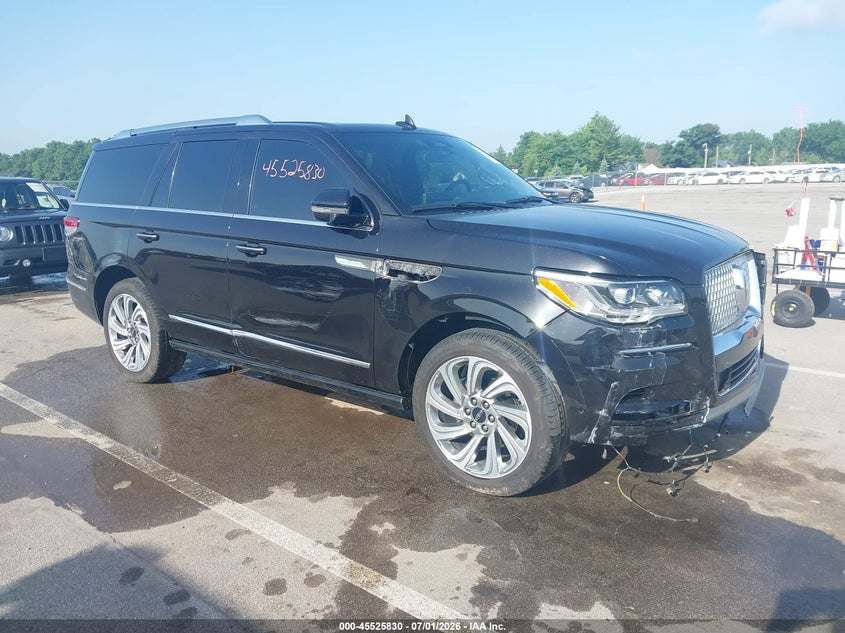2024 Lincoln Navigator VIN 5LMJJ2LG6REL21510 — IAAI salvage auction photo