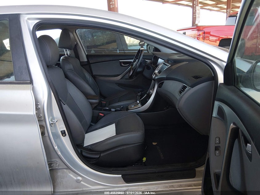 2012 Hyundai Elantra VIN KMHDH4AE6CU208047 IAAI salvage auction — NORMAL WEAR, Restored (Arizona), sold $450 on 2026-07-21 (photo 5)