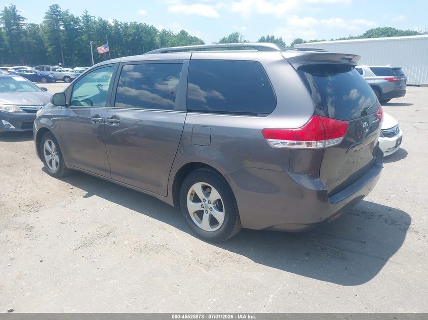 2011 Toyota Sienna VIN 5TDKK3DC2BS130824 IAAI salvage auction — NORMAL WEAR, Clear (Massachusetts), sold $2,175 on 2026-07-10 (photo 3)