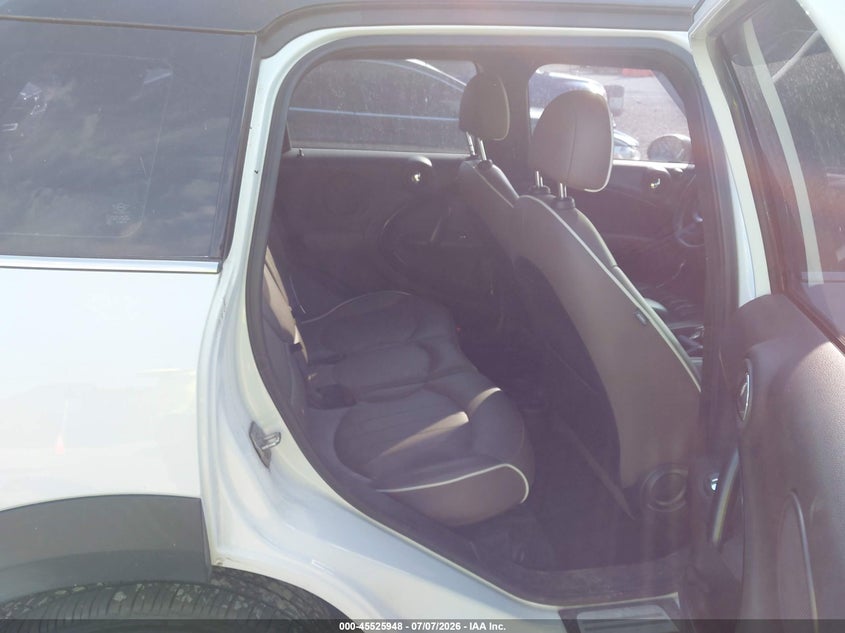 2014 Mini Countryman VIN WMWZC5C59EWP41199 IAAI salvage auction — FRONT END, Salvage Title, sold $1,400 on 2026-08-12 (photo 8)