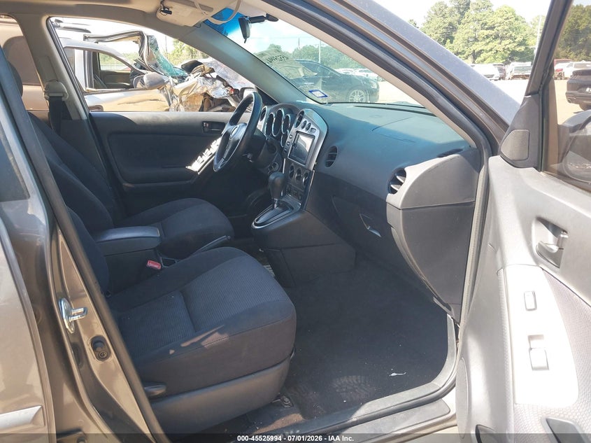 2005 Pontiac Vibe VIN 5Y2SL63845Z437426 IAAI salvage auction — FRONT & REAR, Salvage (Texas), sold $575 on 2026-07-23 (photo 5)