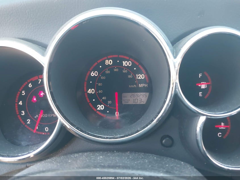 2005 Pontiac Vibe VIN 5Y2SL63845Z437426 IAAI salvage auction — FRONT & REAR, Salvage (Texas), sold $575 on 2026-07-23 (photo 7)