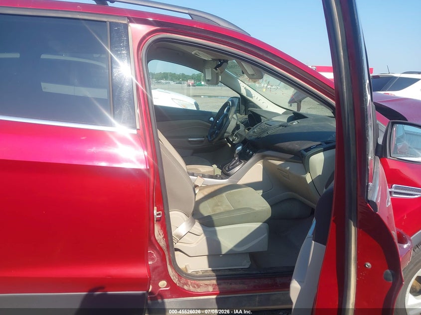 2013 Ford Escape VIN 1FMCU0G94DUC08835 IAAI salvage auction — FRONT END, Salvage (Arkansas), sold $275 on 2026-07-23 (photo 5)