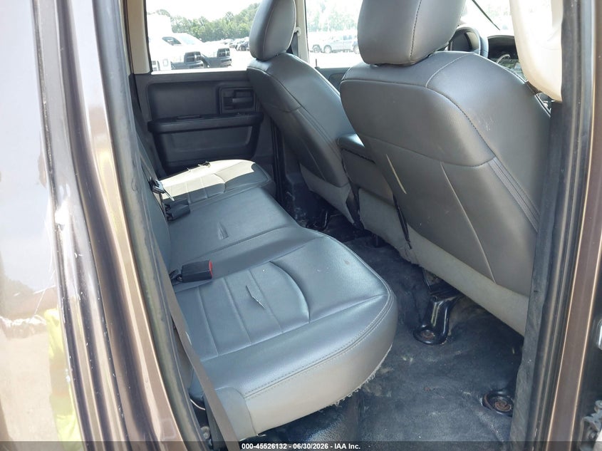 2018 Ram 1500 VIN 1C6RR6FG1JS296552 IAAI salvage auction — NORMAL WEAR, SF97 (Virginia), sold $12,100 on 2026-07-31 (photo 8)