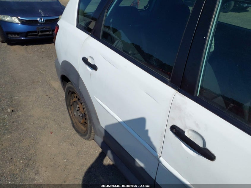 2005 Pontiac Vibe VIN 5Y2SL63815Z449713 IAAI salvage auction — NORMAL WEAR, Clear (New Jersey), sold $400 on 2026-07-30 (photo 6)