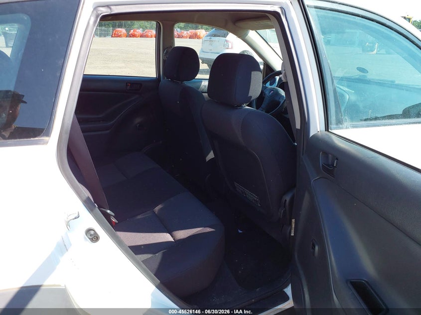 2005 Pontiac Vibe VIN 5Y2SL63815Z449713 IAAI salvage auction — NORMAL WEAR, Clear (New Jersey), sold $400 on 2026-07-30 (photo 8)
