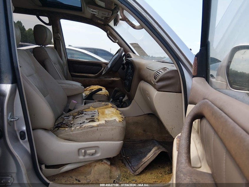 1999 Toyota Land cruiser VIN JT3HT05J0X0044364 IAAI salvage auction — NORMAL WEAR, Clear (North Carolina), sold $1,100 on 2026-07-29 (photo 5)