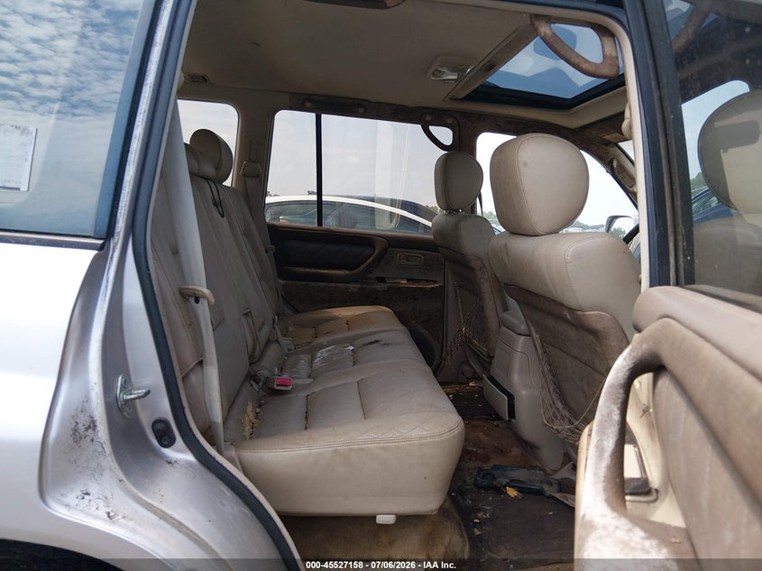 1999 Toyota Land cruiser VIN JT3HT05J0X0044364 IAAI salvage auction — NORMAL WEAR, Clear (North Carolina), sold $1,100 on 2026-07-29 (photo 8)