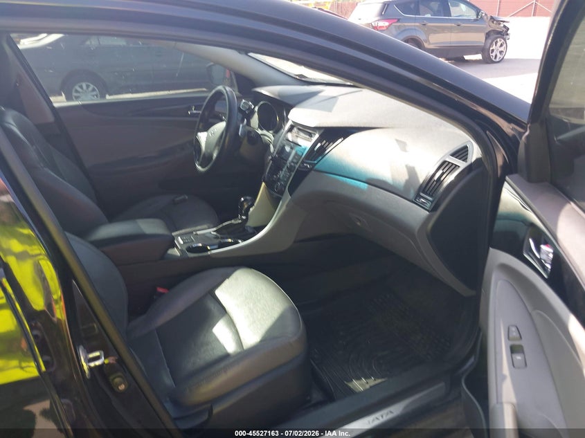 2012 Hyundai Sonata VIN 5NPEC4AB9CH358757 IAAI salvage auction — RIGHT FRONT, Salvage (Pennsylvania), sold $325 on 2026-07-15 (photo 5)