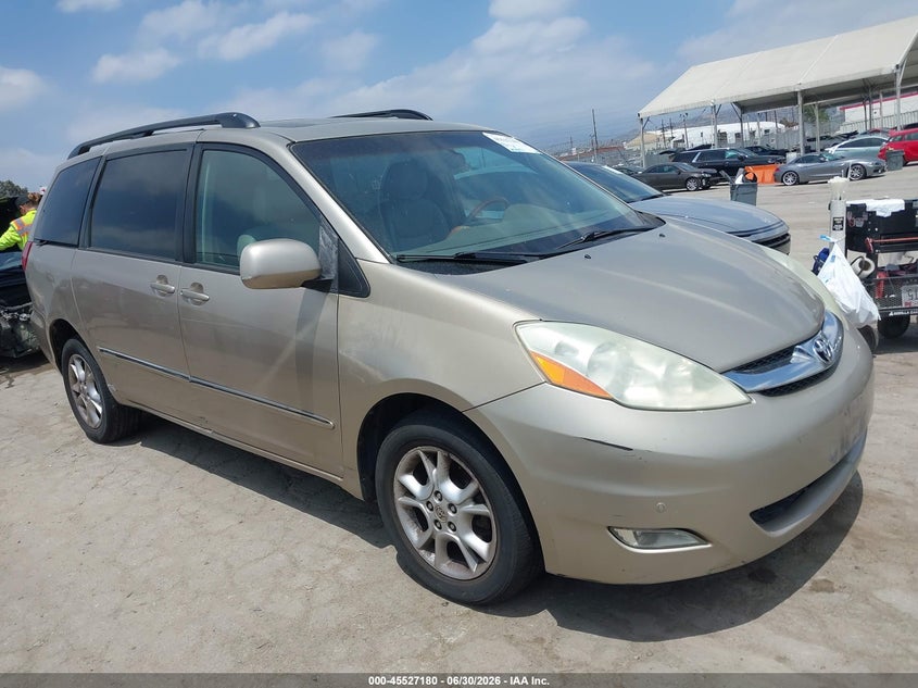 2006 Toyota Sienna VIN 5TDBA22C66S060380 IAAI salvage auction — NORMAL WEAR, Clear - Dealer Only (California), sold $1,100 on 2026-07-08 (photo 1)
