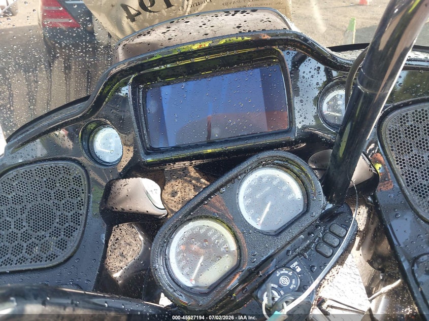 2020 Harley-davidson Road glide VIN 1HD1KZF1XLB624527 IAAI salvage auction — FRONT END, Salvage Title, sold $7,500 on 2026-09-02 (photo 7)