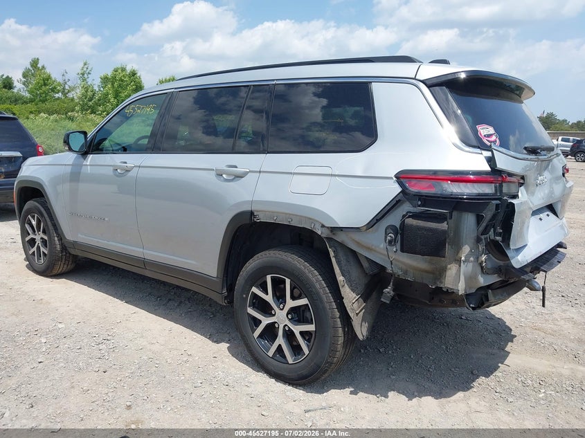 2024 Jeep Grand cherokee VIN 1C4RJKBGXR8623232 IAAI salvage auction — REAR END, Salvage Title, sold $10,000 on 2026-07-30 (photo 3)