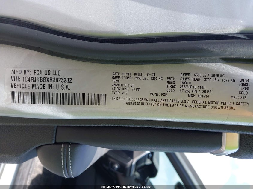 2024 Jeep Grand cherokee VIN 1C4RJKBGXR8623232 IAAI salvage auction — REAR END, Salvage Title, sold $10,000 on 2026-07-30 (photo 9)