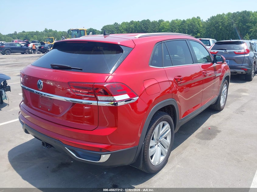 2020 Volkswagen Atlas cross sport VIN 1V2YE2CA7LC223657 IAAI salvage auction — LEFT SIDE, Salvage Title, sold $3,050 on 2026-08-20 (photo 4)
